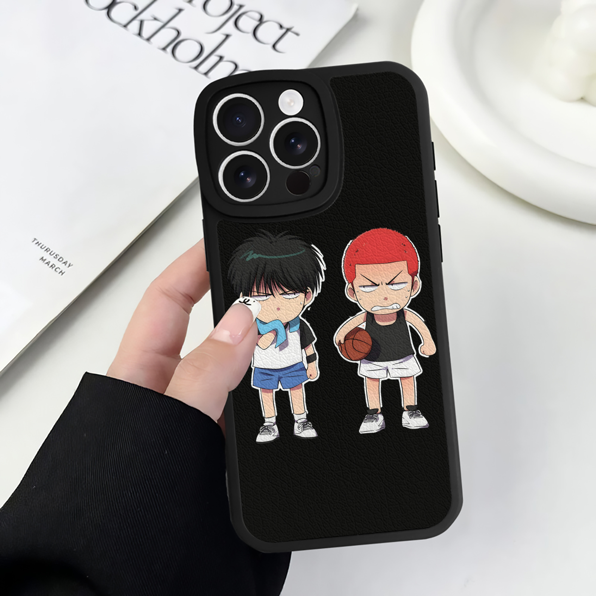 （画像用） SLAM DUNK／スラムダンク 【iPhone 16シリーズ対応】シリコンスマホケース（レザー調） 材質：シリコン
